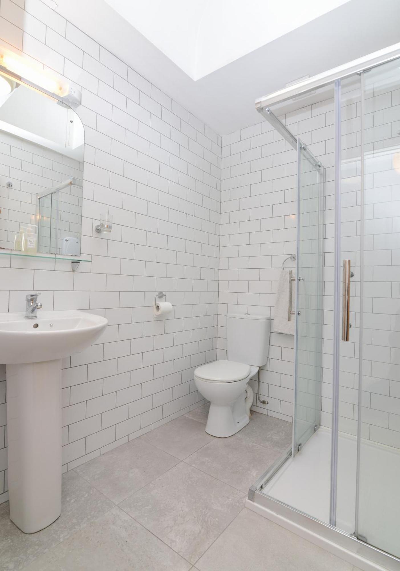 The Red Keep Fab Location - Two Bed - Two Bathrooms -Townhouse Galway Eksteriør bilde