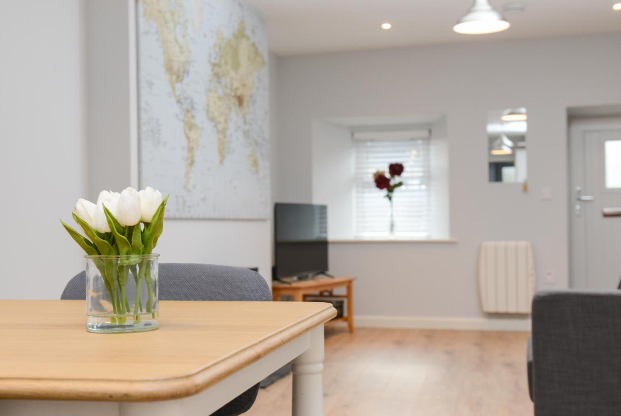 The Red Keep Fab Location - Two Bed - Two Bathrooms -Townhouse Galway Eksteriør bilde
